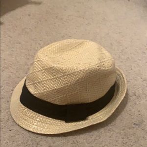 Straw hat with Black Detailing